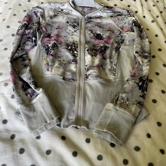 Lululemon define jacket - Picture 3 of 3